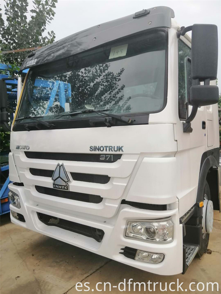 Sinotruck Howo 6x4 Truck Head 371hp 5